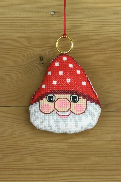 Embroidery Kit Pixie Head 8 x 8 cm / 3.15 x 3.15 in
