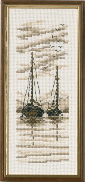 Embroidery Kit Ships R5619 22 x 9 cm / 8.66 x 3.54 in