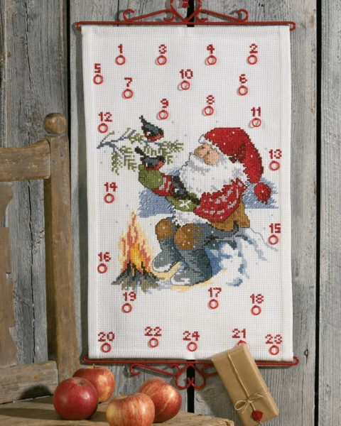 Embroidery Kit Elf by the fire B5125/35 35 x 56 cm / 13.78 x 22.05 in