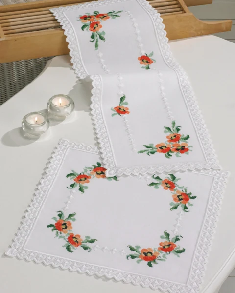 Embroidery Kit Poppies 28 x 68 cm / 11.02 x 26.77 in