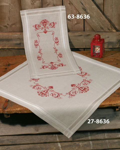 Embroidery Kit Classic Red 40 x 80 cm / 15.75 x 31.50 in