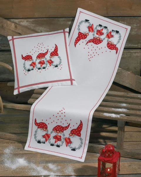 Embroidery Kit 3 Christmas Elves 36 x 108 cm / 14.17 x 42.52 in