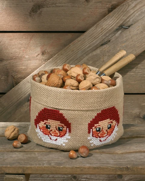 Embroidery Kit Elf 21 dia. x 19 cm / 8.27 dia. x 7.48 in
