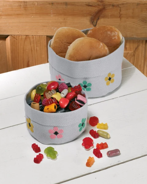 Embroidery Kit Large Basket w/ Flowers 17Ø / 7 dia.
