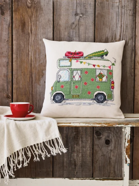 Embroidery Kit Motorhome 40 x 40 cm / 15.75 x 15.75 in