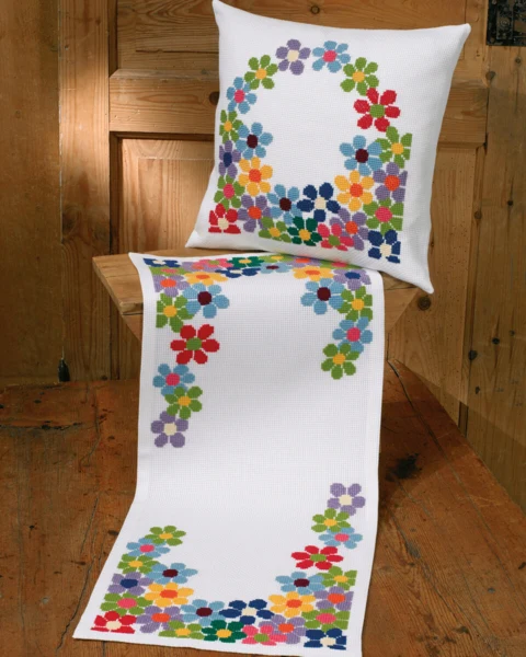 Embroidery Kit French Anemones 40 x 40 cm / 16 x 16 in