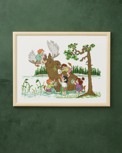 Embroidery Kit Moose Wash 40 x 30 cm / 15.75 x 11.81 in