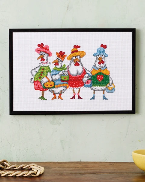 Embroidery Kit Chick-o-Holics R5705 30 x 20 cm / 11.81 x 7.87 in