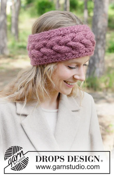 261-21 Thistle Twist Headband by DROPS Design