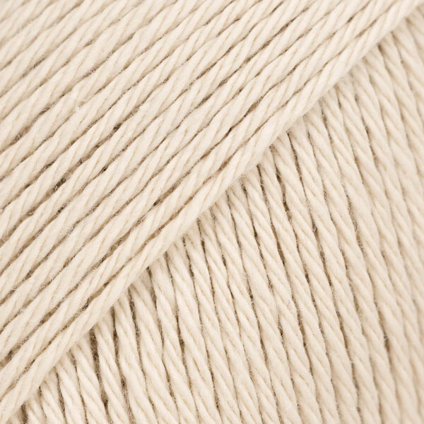 DROPS Magic 35 Light beige (Uni Colour)