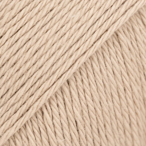 DROPS Magic 45 Bright sand (Uni Colour)