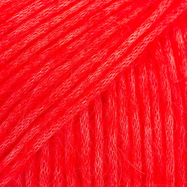 DROPS Air 61 Hot red (Uni Colour)