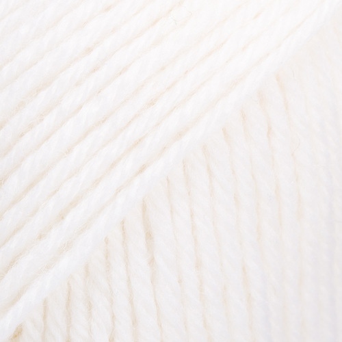 DROPS Karisma 19 White (Uni Colour)