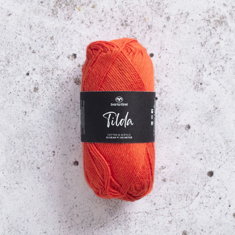 Svarta Fåret Tilda 595 Red-y or not