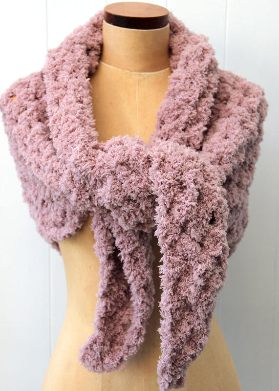 99068 Granny Shawl Teddy
