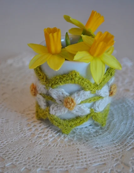 DSA 138 Crochet Easter Ornament