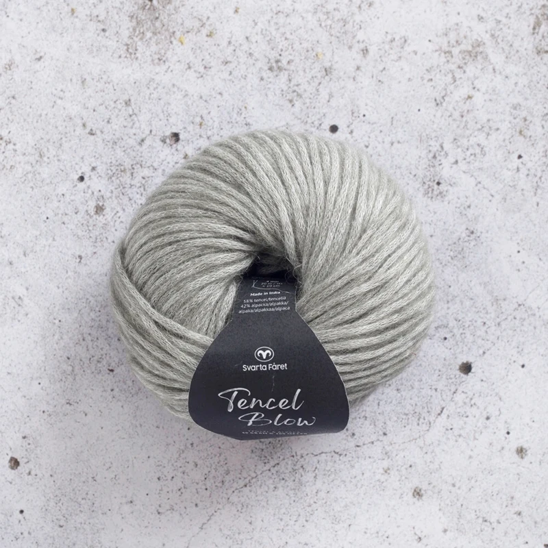 Svarta Fåret Tencel Blow 03 Grey Pear