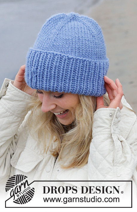 242-46 Grand Lake Hat by DROPS Design