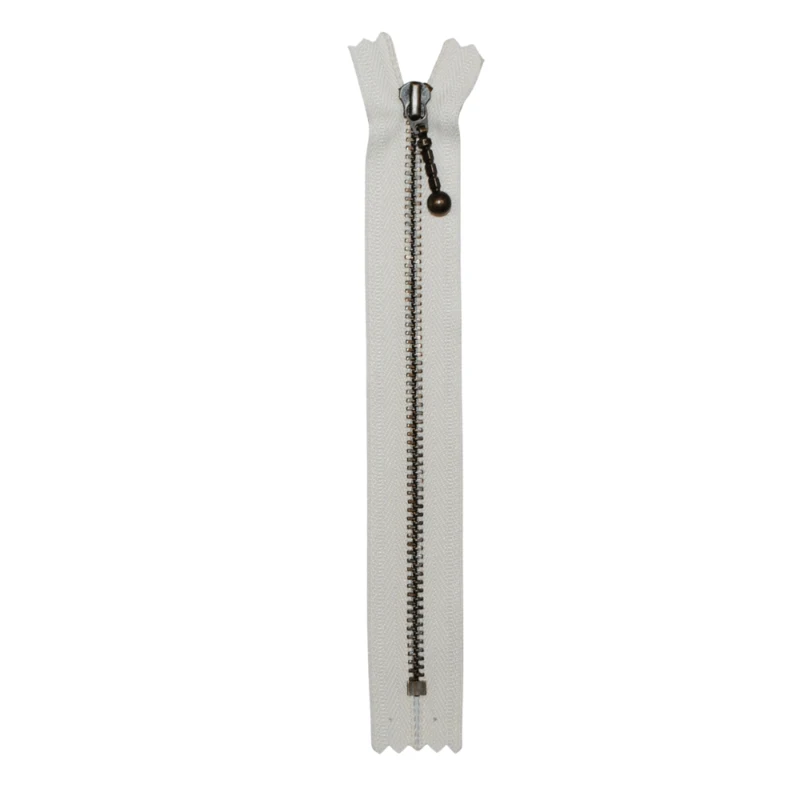 YKK Fixed Zipper Antique Brass 4 mm 23 cm 841 Ecru