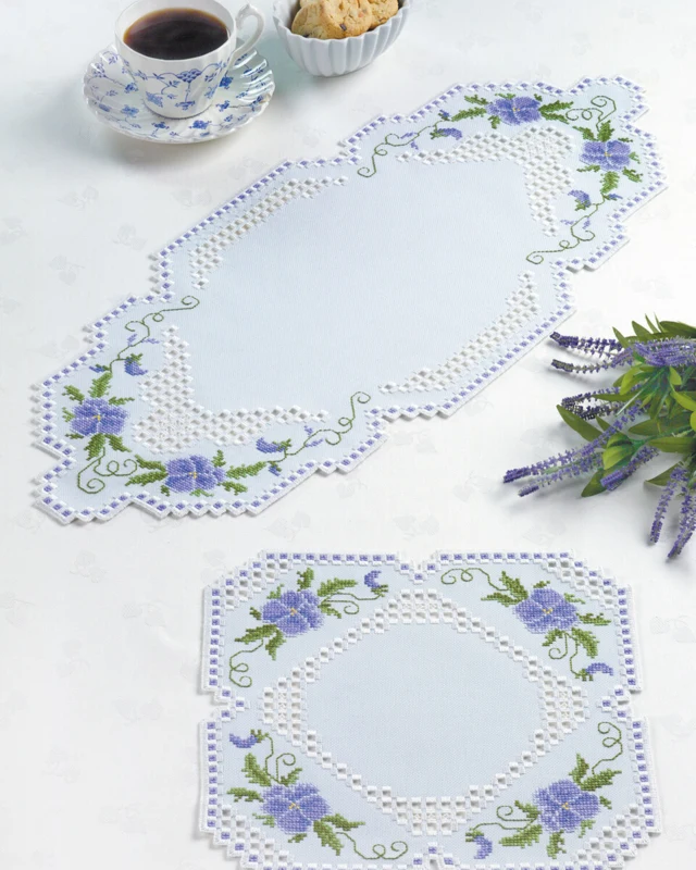 Embroidery Kit Hardanger 28x28 cm / 11x11 in