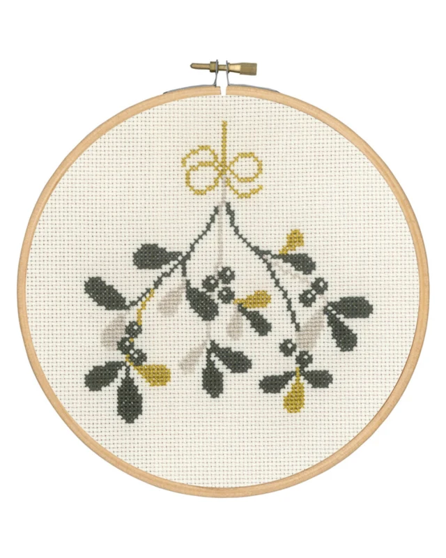 Embroidery Kit Mistletoe 18Ø / 7.09 in dia.