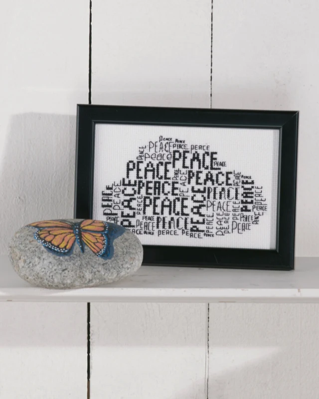 Embroidery Kit Peace in a Cloud 9 x 14 cm / 3.54 x 5.51 in