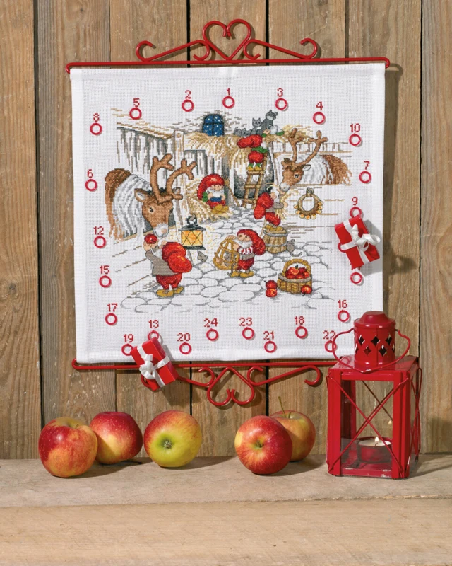 Embroidery Kit The Nativity Stable B5125/40 40 x 38 cm / 15.75 x 14.96 in