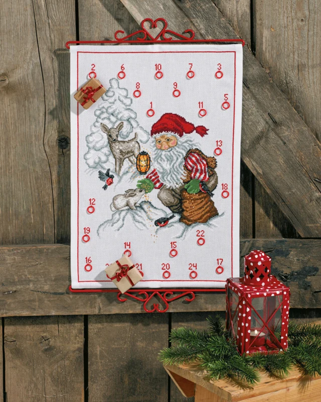 Embroidery Kit Santa Claus Feeding B 5125/35