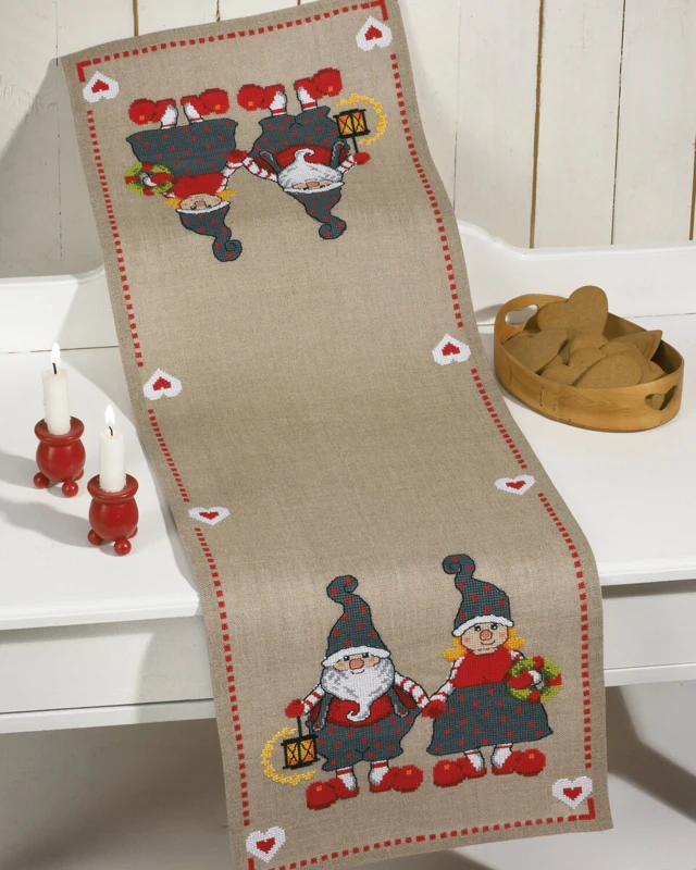 Embroidery Kit Mrs. Claus and Mr. Claus 38cm / 14.96in x 115cm / 45.28in