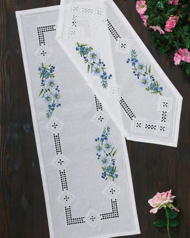Embroidery Kit Hardanger with Flowers 38 x 101 cm / 15 x 40 in