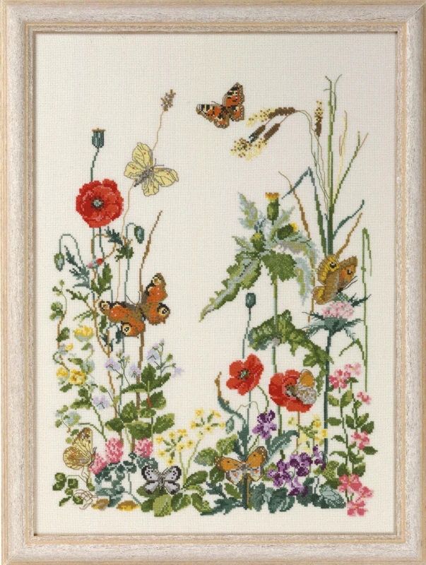Embroidery Kit 8 butterflies 33 x 45 cm / 12.99 x 17.72 in R5409