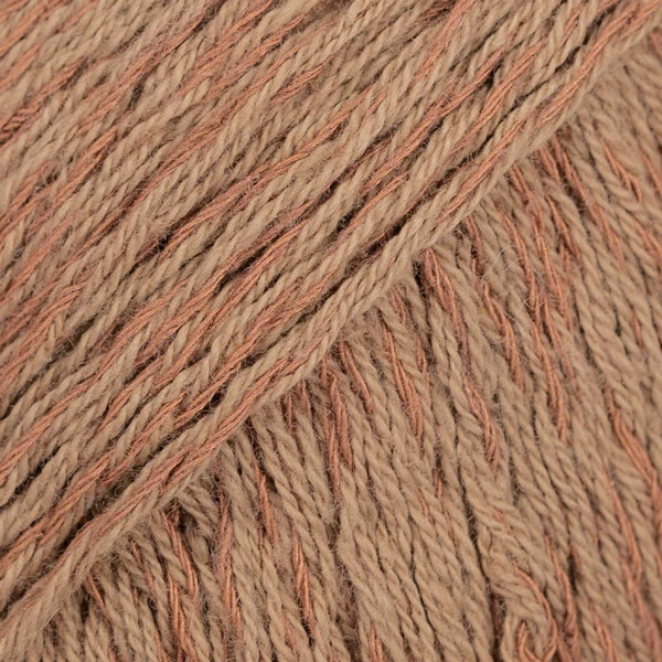 DROPS Belle 25 Forest brown