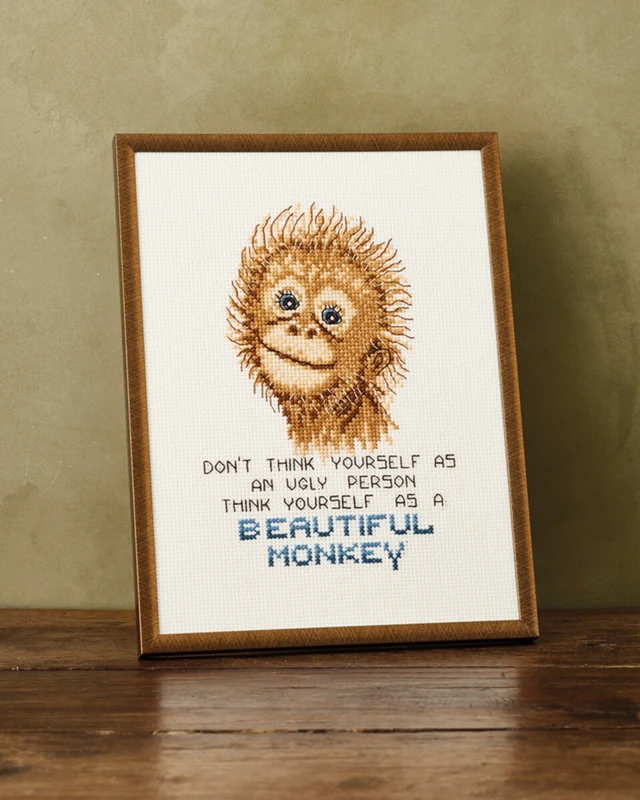 Embroidery Kit Orangutan R5703 18 x 24 cm / 7.09 x 9.45 in