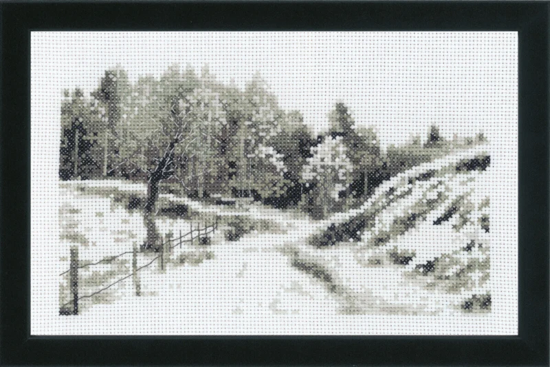 Embroidery Kit Markvejen 15 x 24 cm / 6 x 9 in