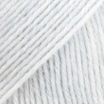 DROPS Fabel Uni Colour 126 Pale sky