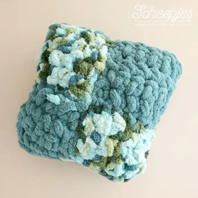 13513 Crochet Colour Block Cushion by Scheepjes Design