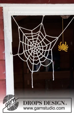 0-1426 Miss Spider's House by DROPS Design