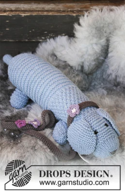 30-24 Allie Woof the Dog by DROPS Design