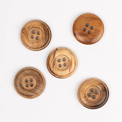 DROPS Olive wood 20 mm (no. 511)