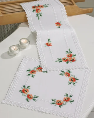 Embroidery Kit Poppies 28 x 68 cm / 11.02 x 26.77 in